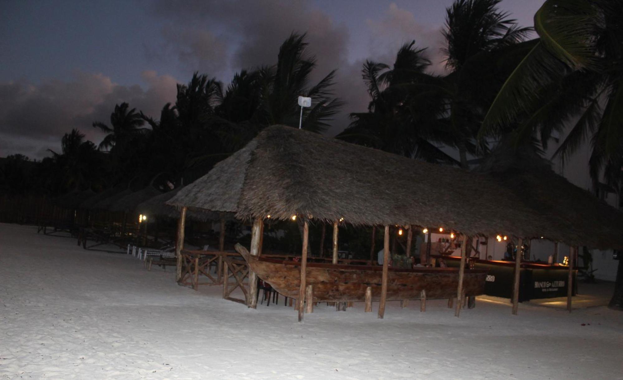 Bianco Azzurro Hotel & Restaurant Pwani Mchangani Luaran gambar