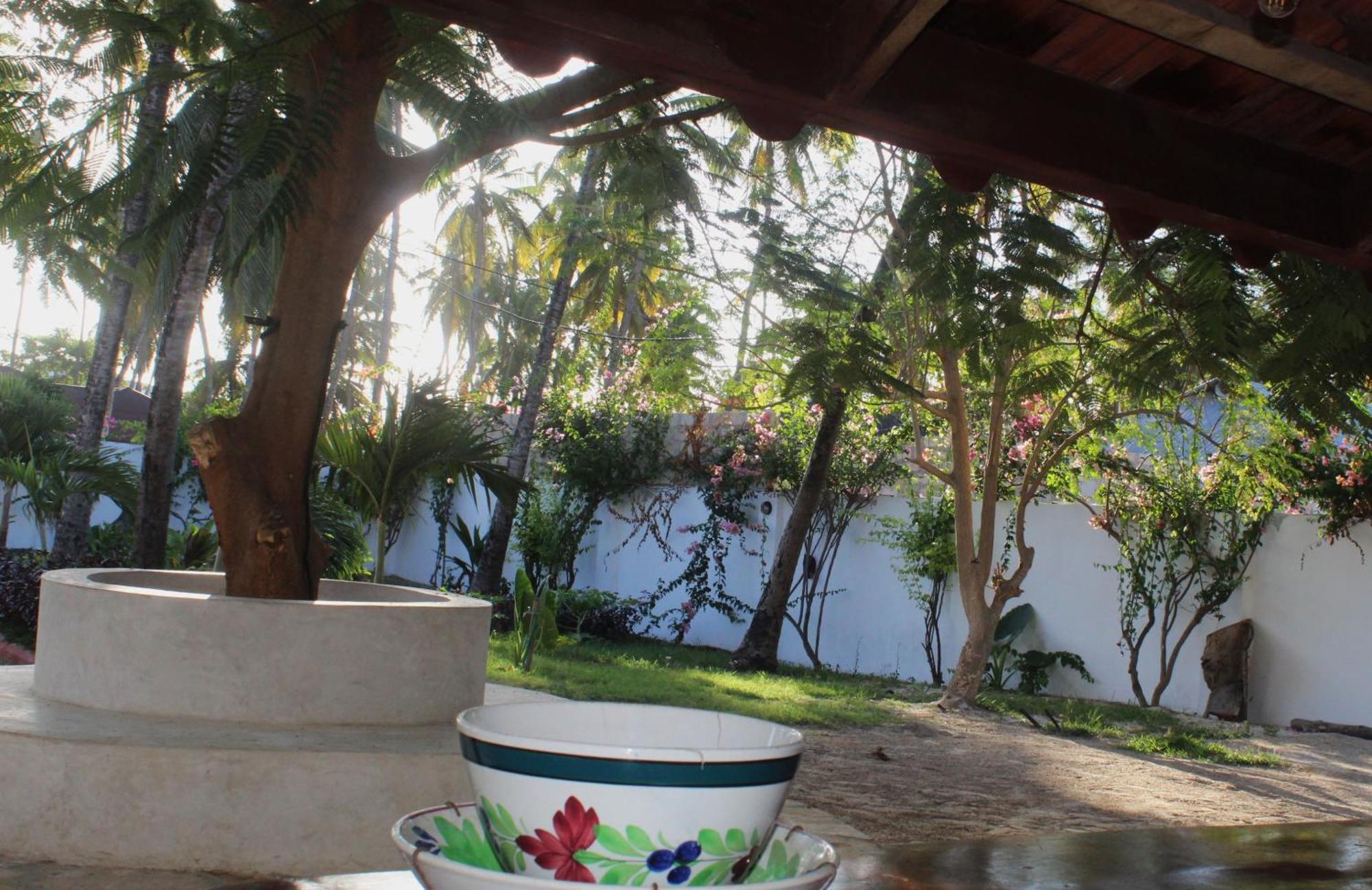 Bianco Azzurro Hotel & Restaurant Pwani Mchangani Luaran gambar