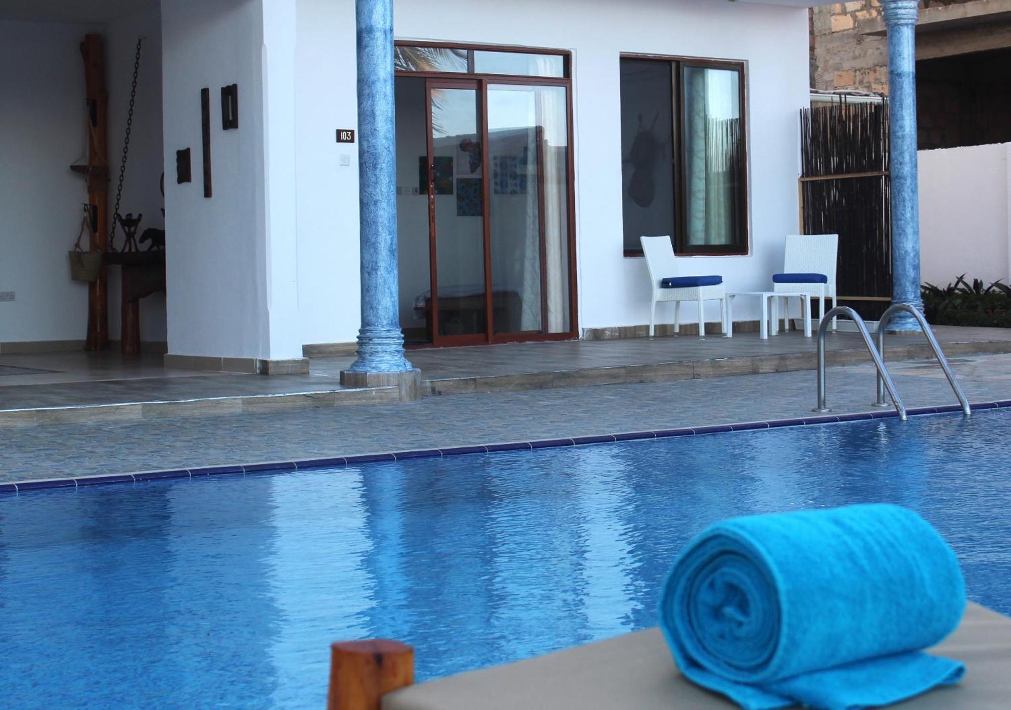 Bianco Azzurro Hotel & Restaurant Pwani Mchangani Luaran gambar